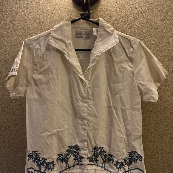Jay Jacobs Cream Blouse with Black Palm Tree Design - Picture 1 of 4